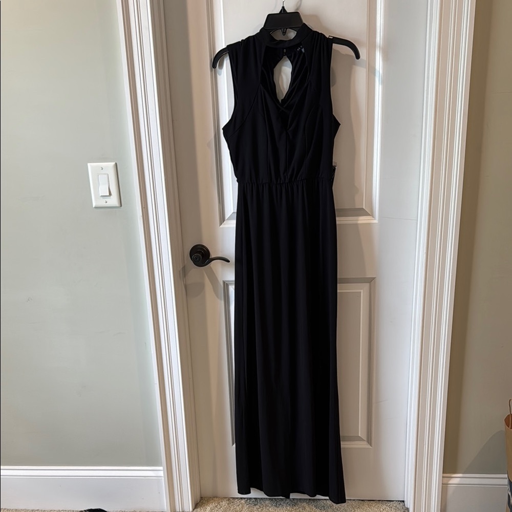 NWT Size Small Elegant Black Sleeveless Maxi Dress